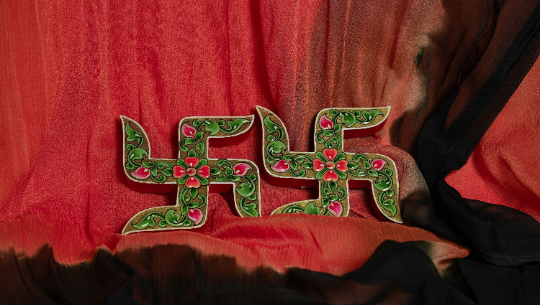 natural and artistic